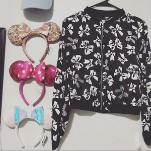 Thin bomber bow jacket
